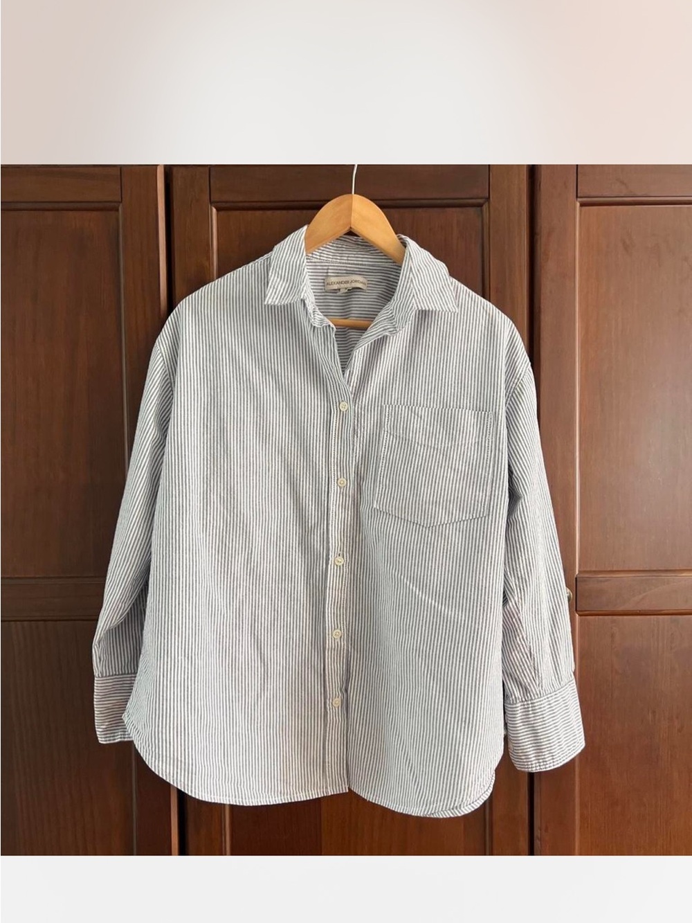 Alexander Jordan Preppy Coastal Light Blue Pinstripe Button Down 100% Cotton M